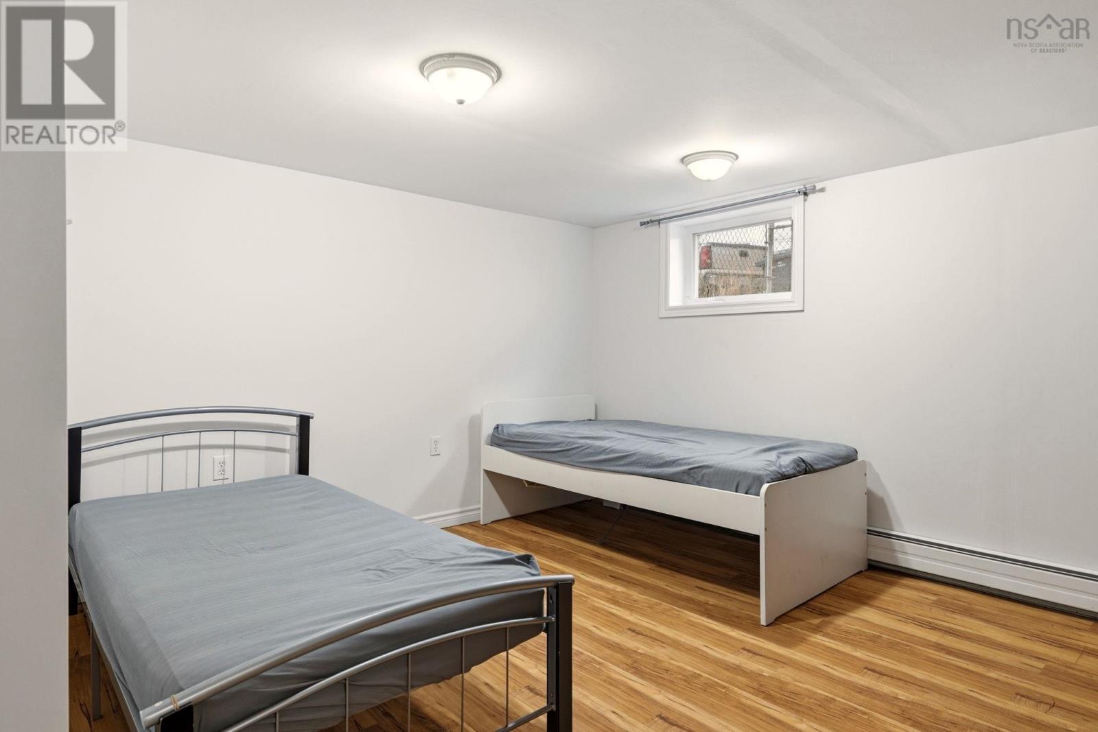 Property 22 of 30 of 415 Spring Avenue