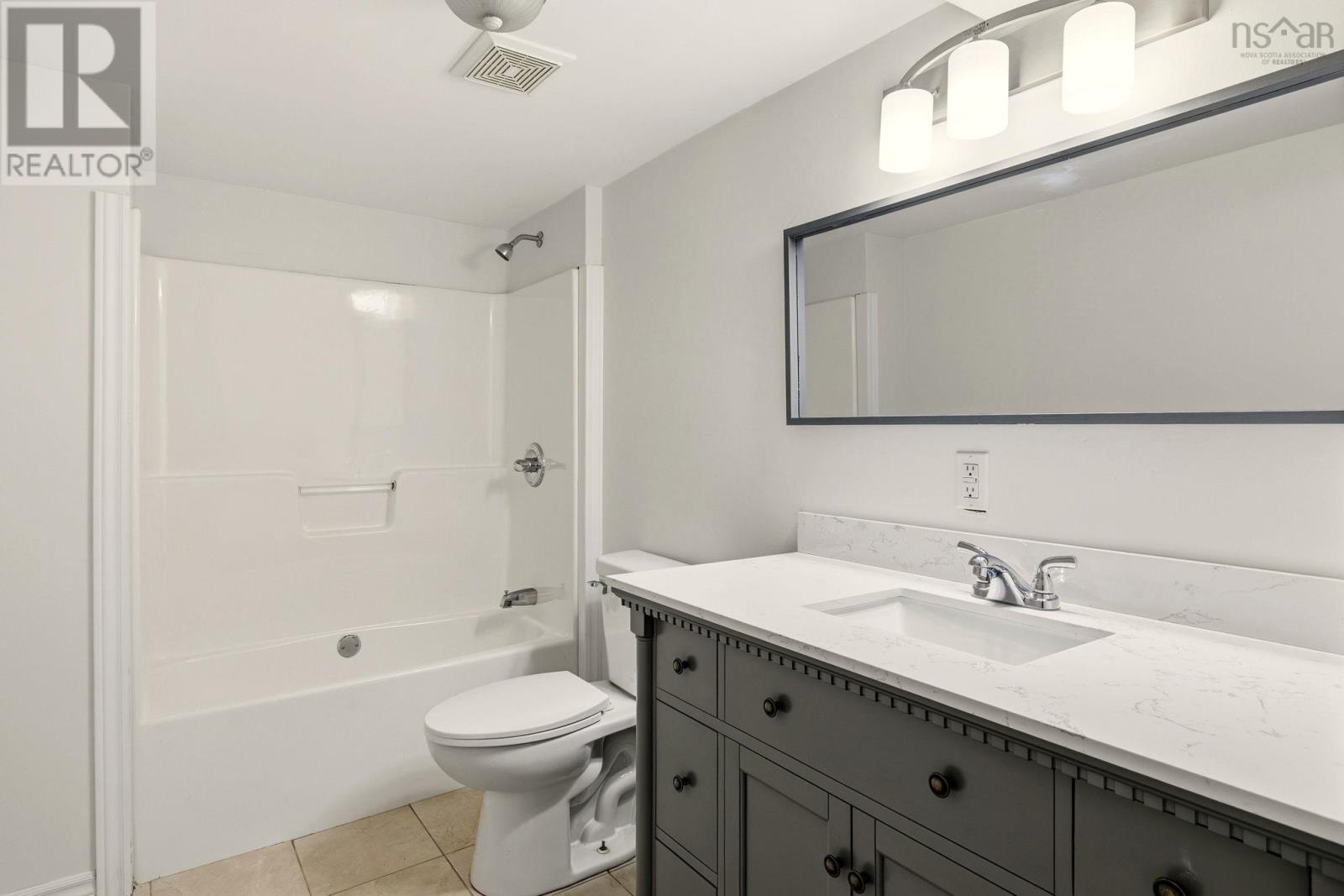 Property 23 of 30 of 415 Spring Avenue