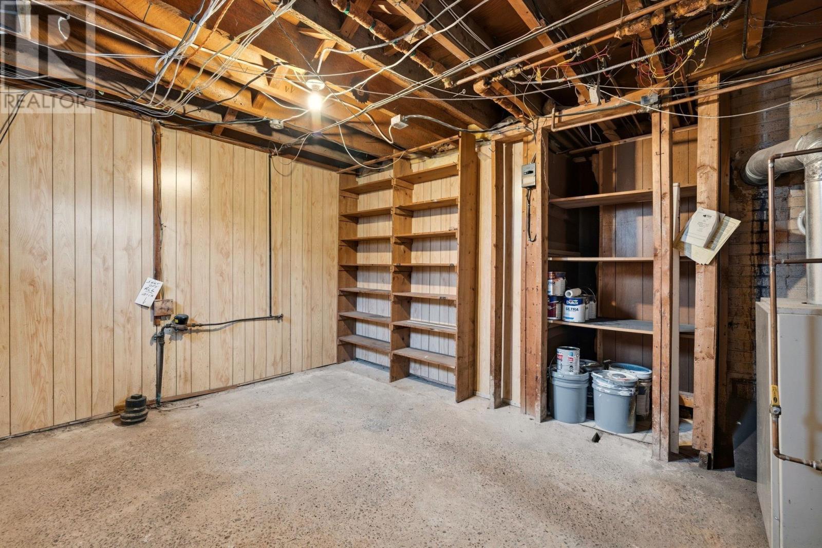 Property 25 of 30 of 415 Spring Avenue