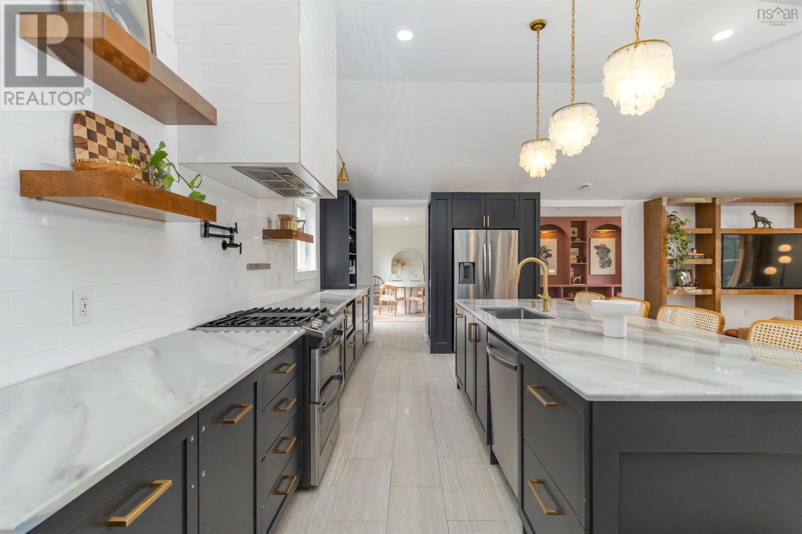 Property 23 of 39 of 8710 Highway 8