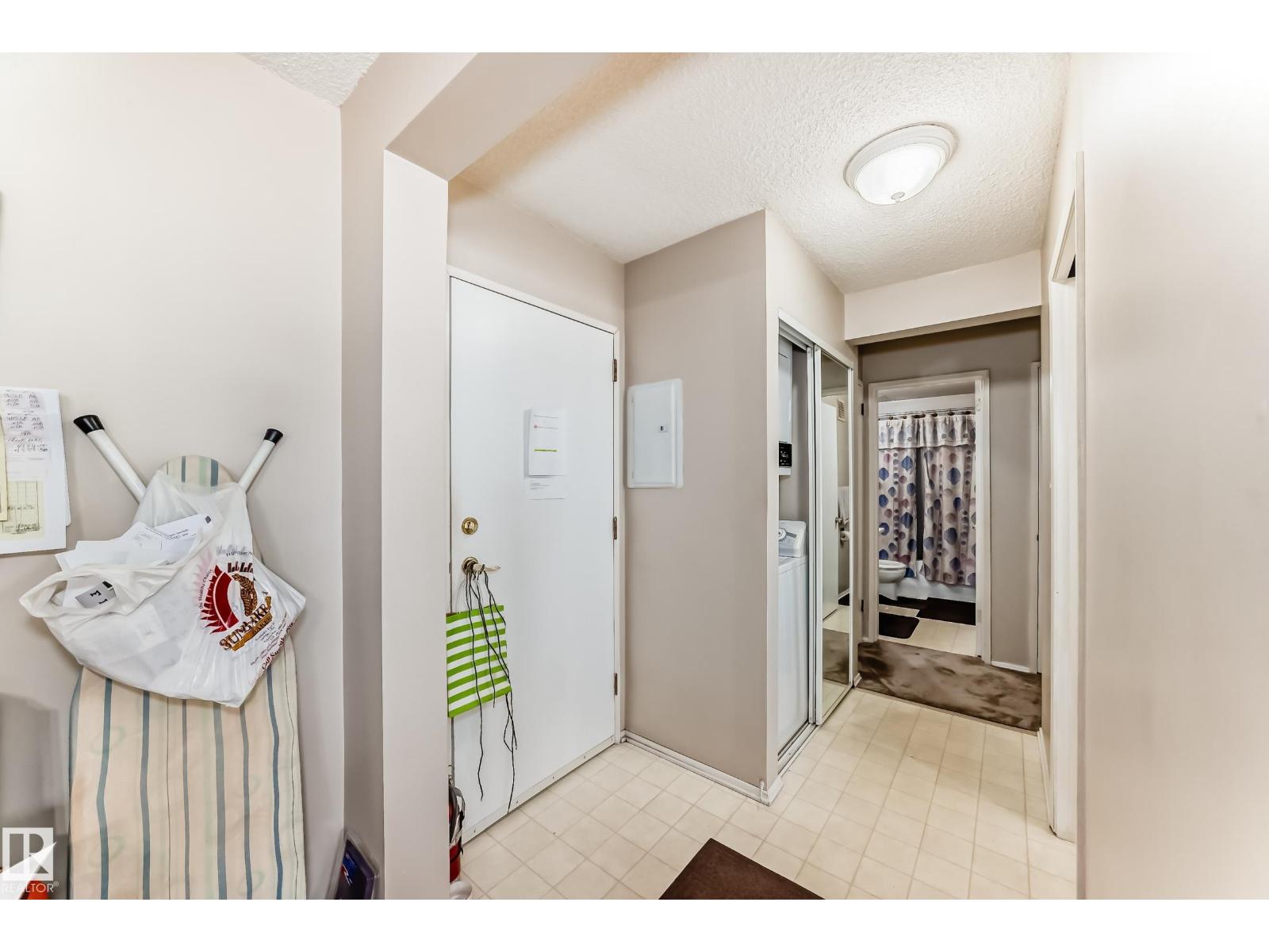 #104 11455 41 AV NW - 2