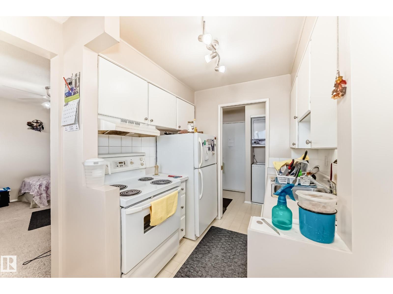#104 11455 41 AV NW - 4