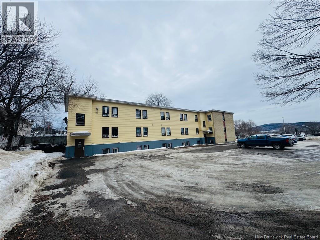 166 Roseberry Street - 6