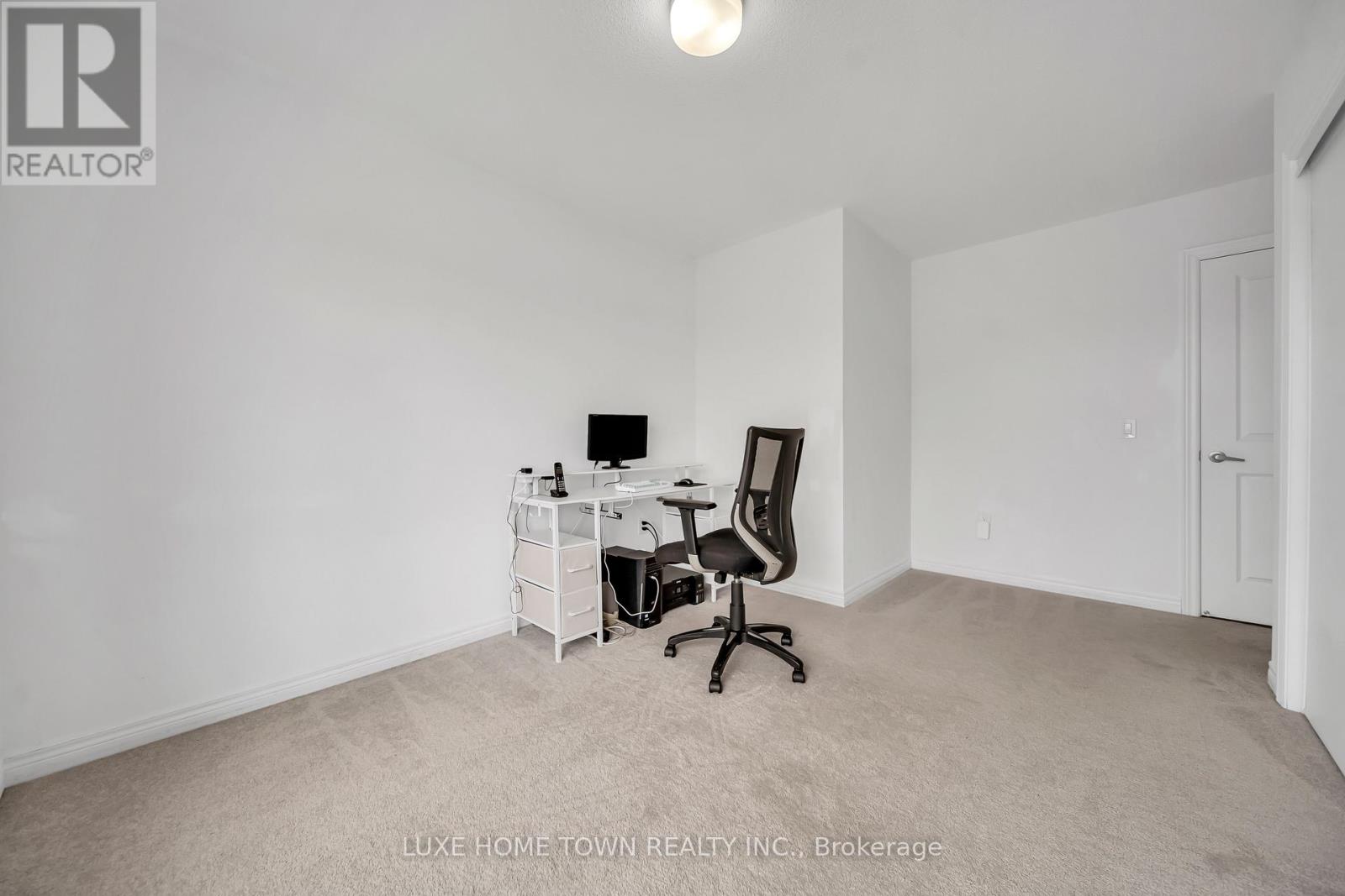 111 POVEY ROAD - 27