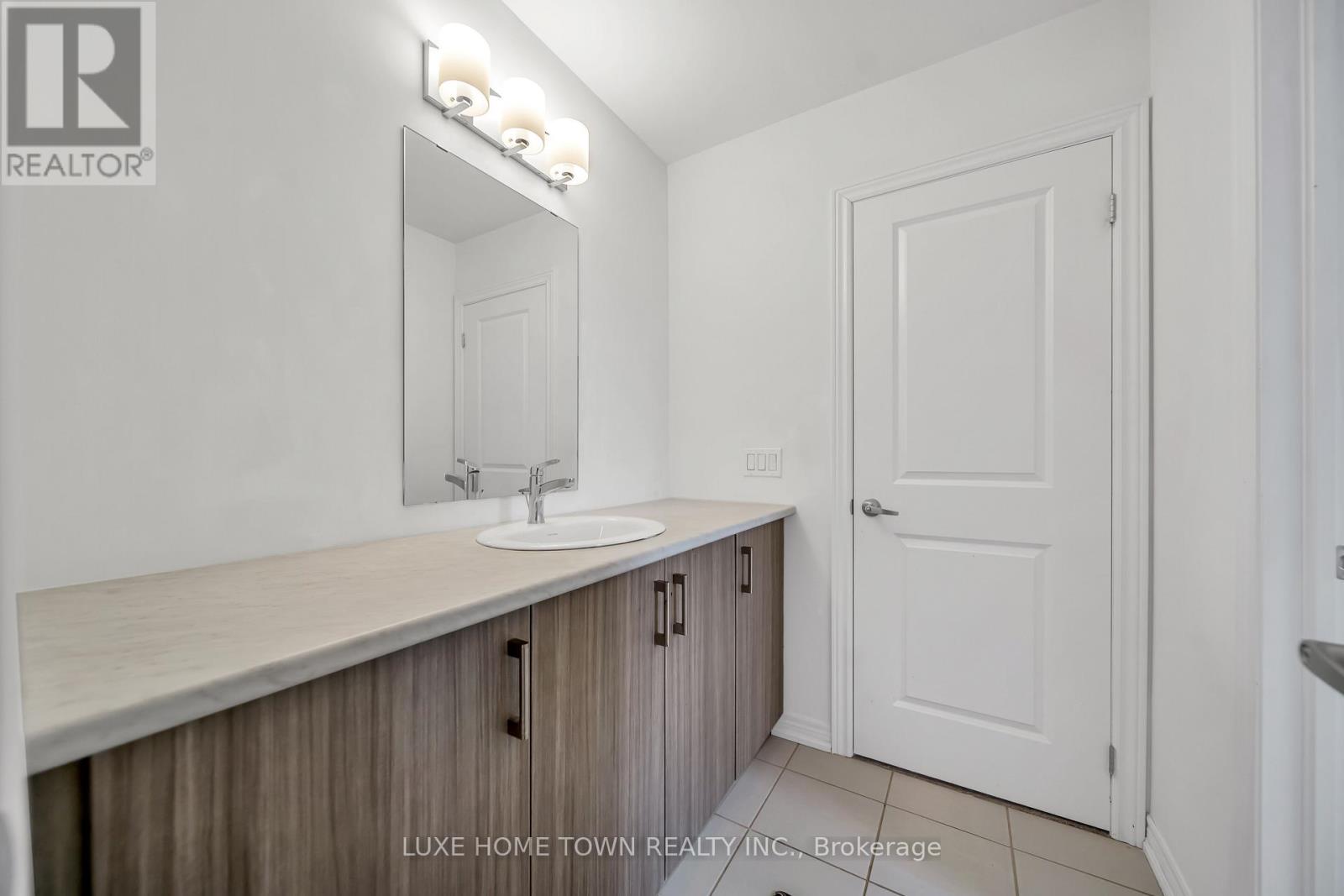 111 POVEY ROAD - 28