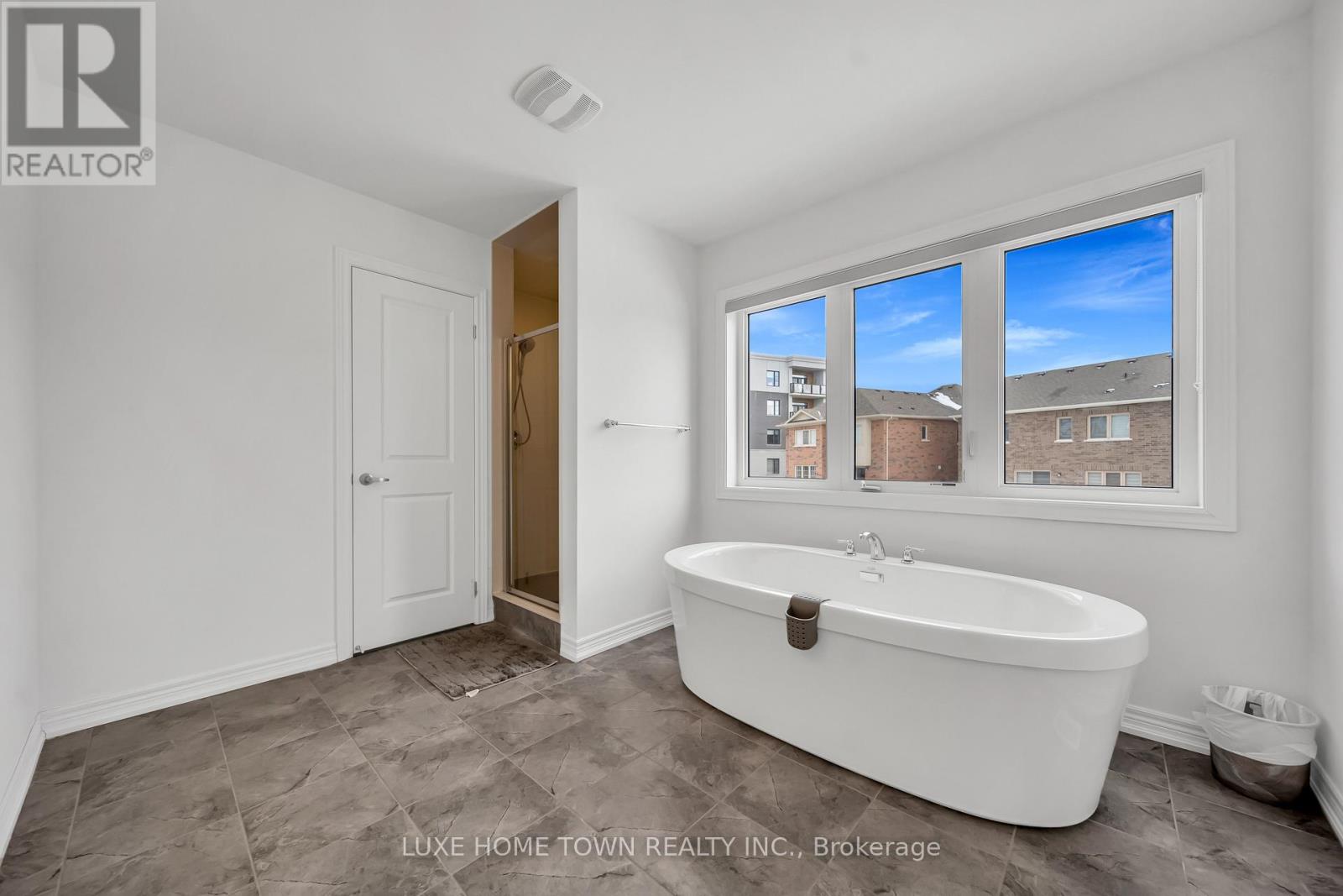 111 POVEY ROAD - 37