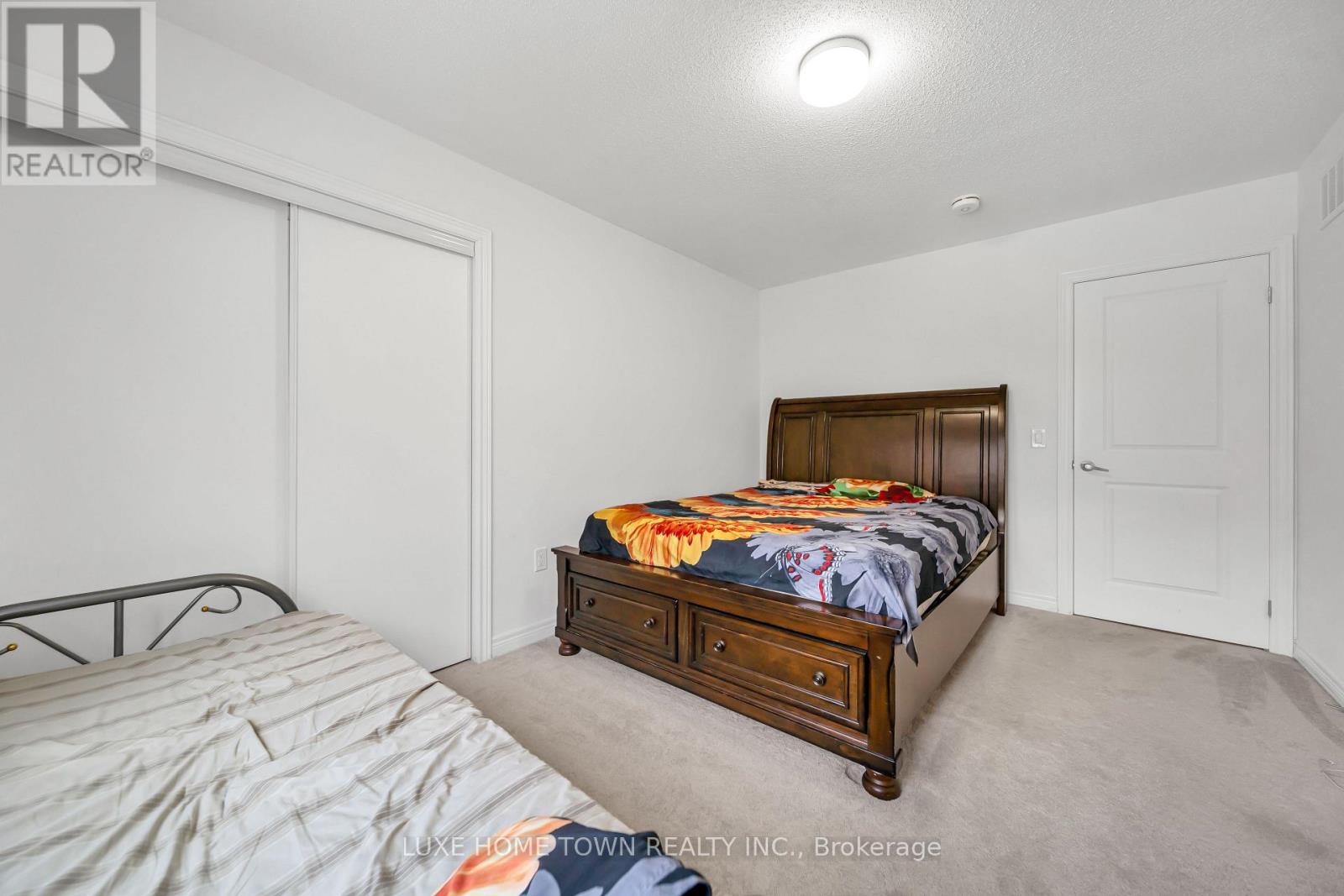 111 POVEY ROAD - 38