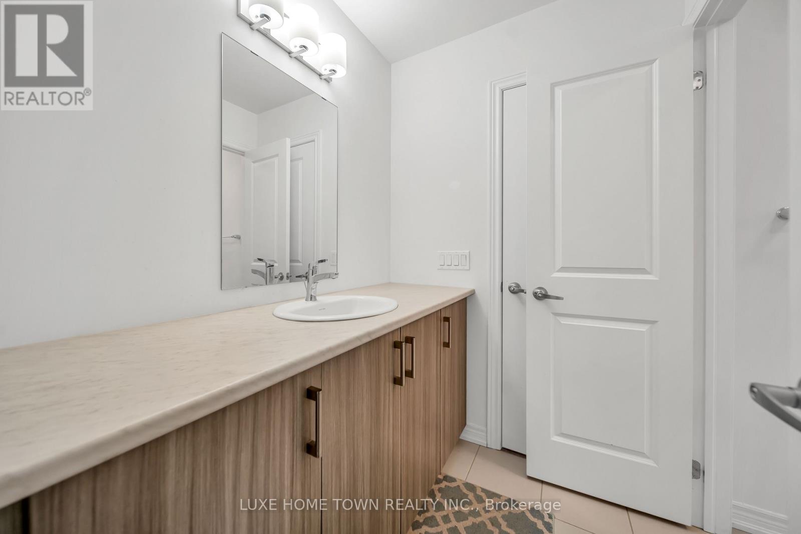 111 POVEY ROAD - 39