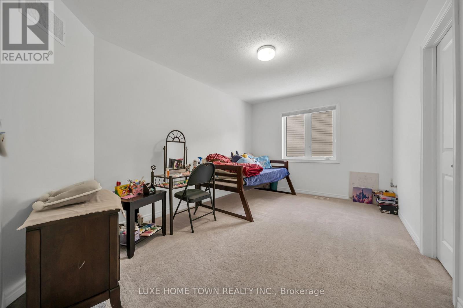 111 POVEY ROAD - 41