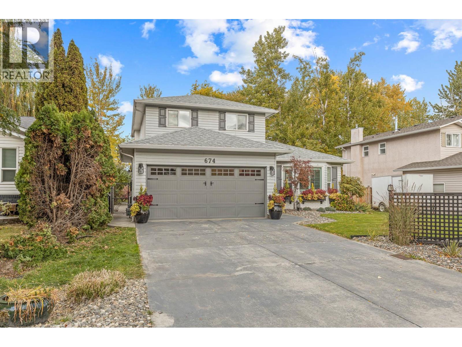 674 Cook Road, Kelowna