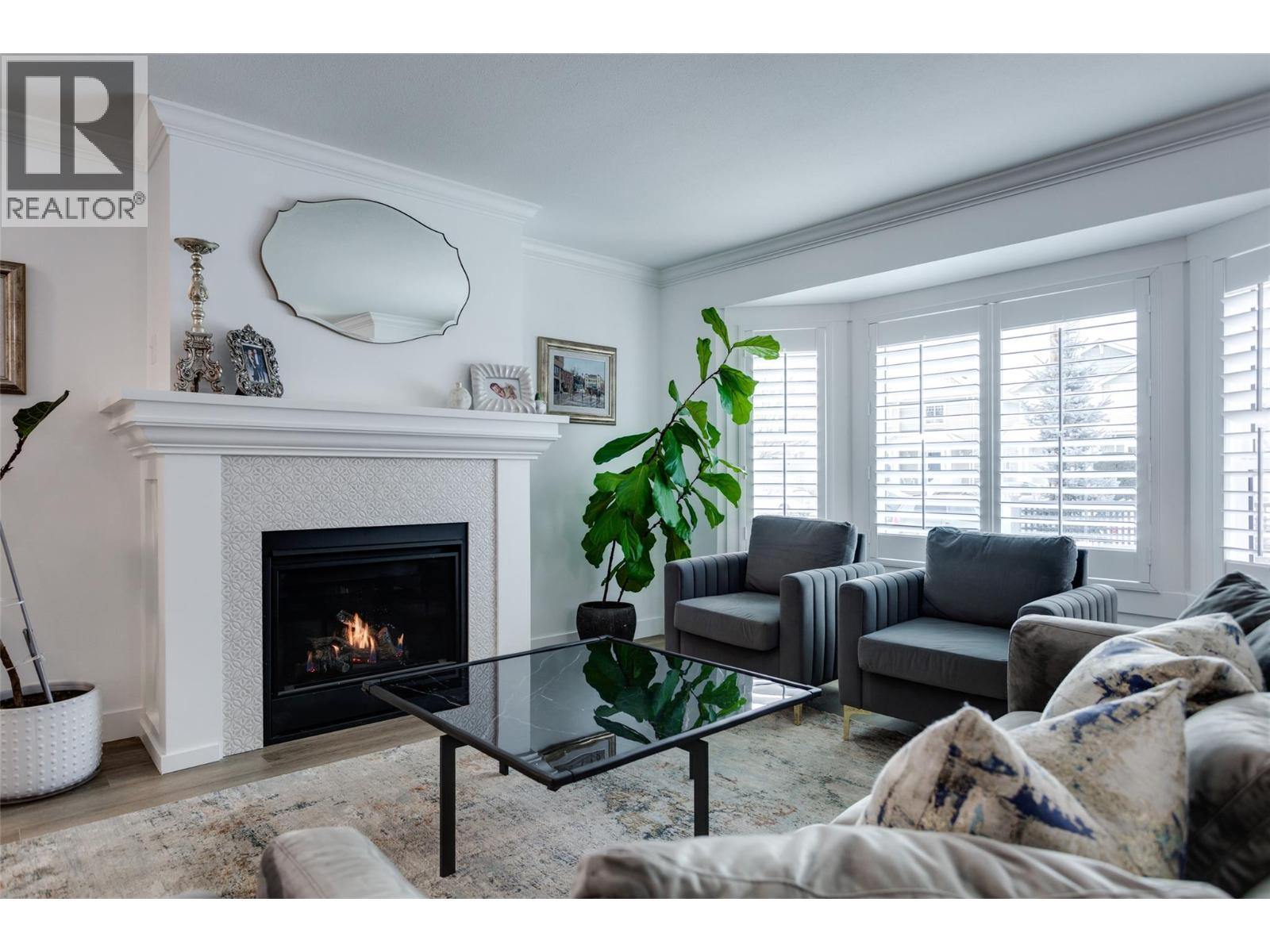 674 Cook Road, Kelowna