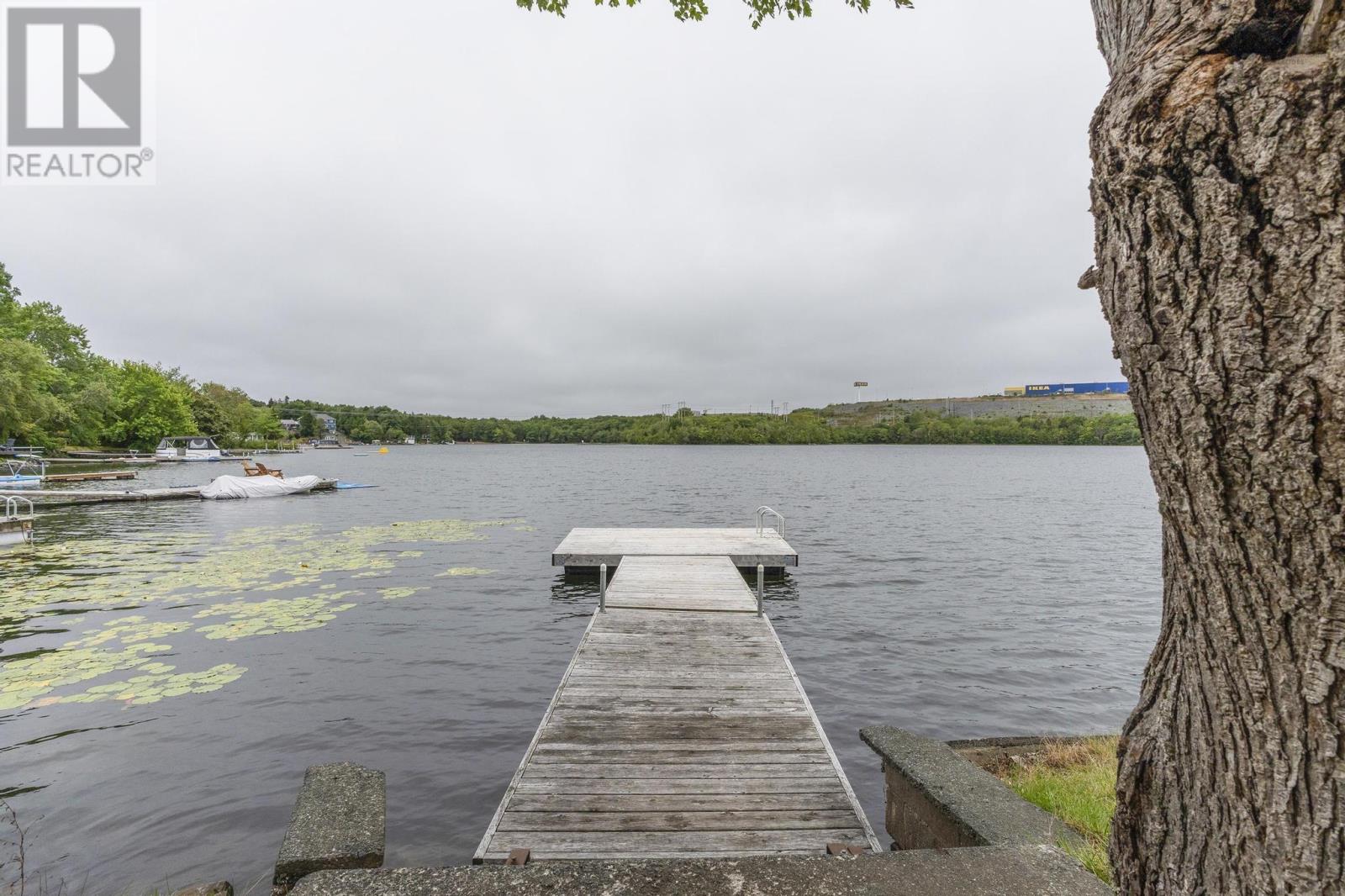 Property 34 of 47 of 359 Waverley Road