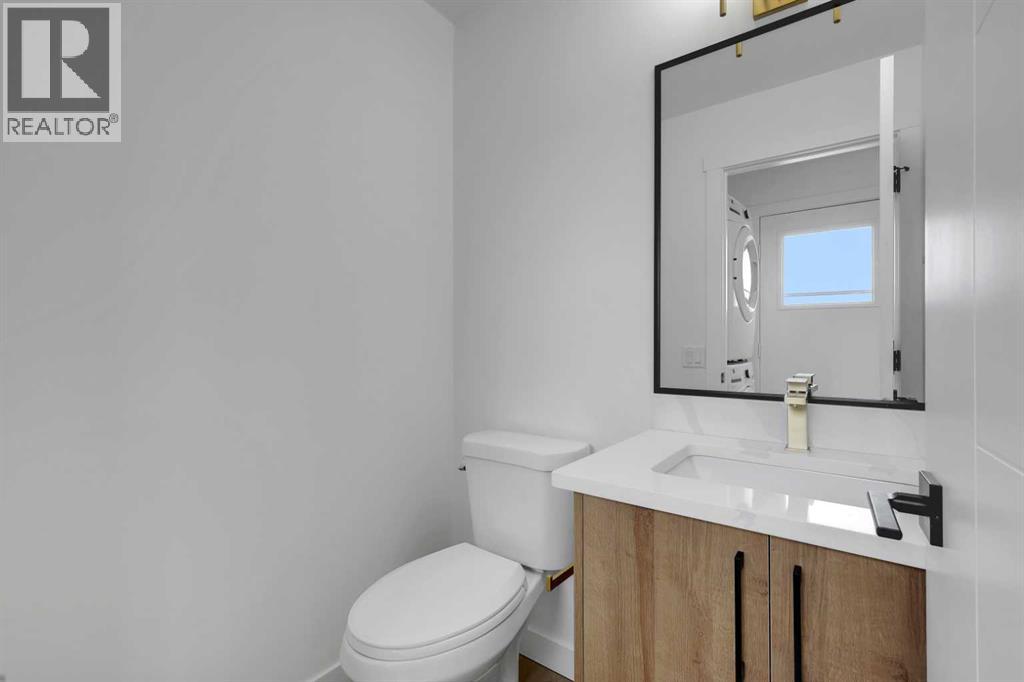 
          79 Aberdare Road Northeast
            <br/>
            <span>Calgary</span>
            , 
            <span>AB</span>
             <span>T2A6V8</span>
         - Photo 43