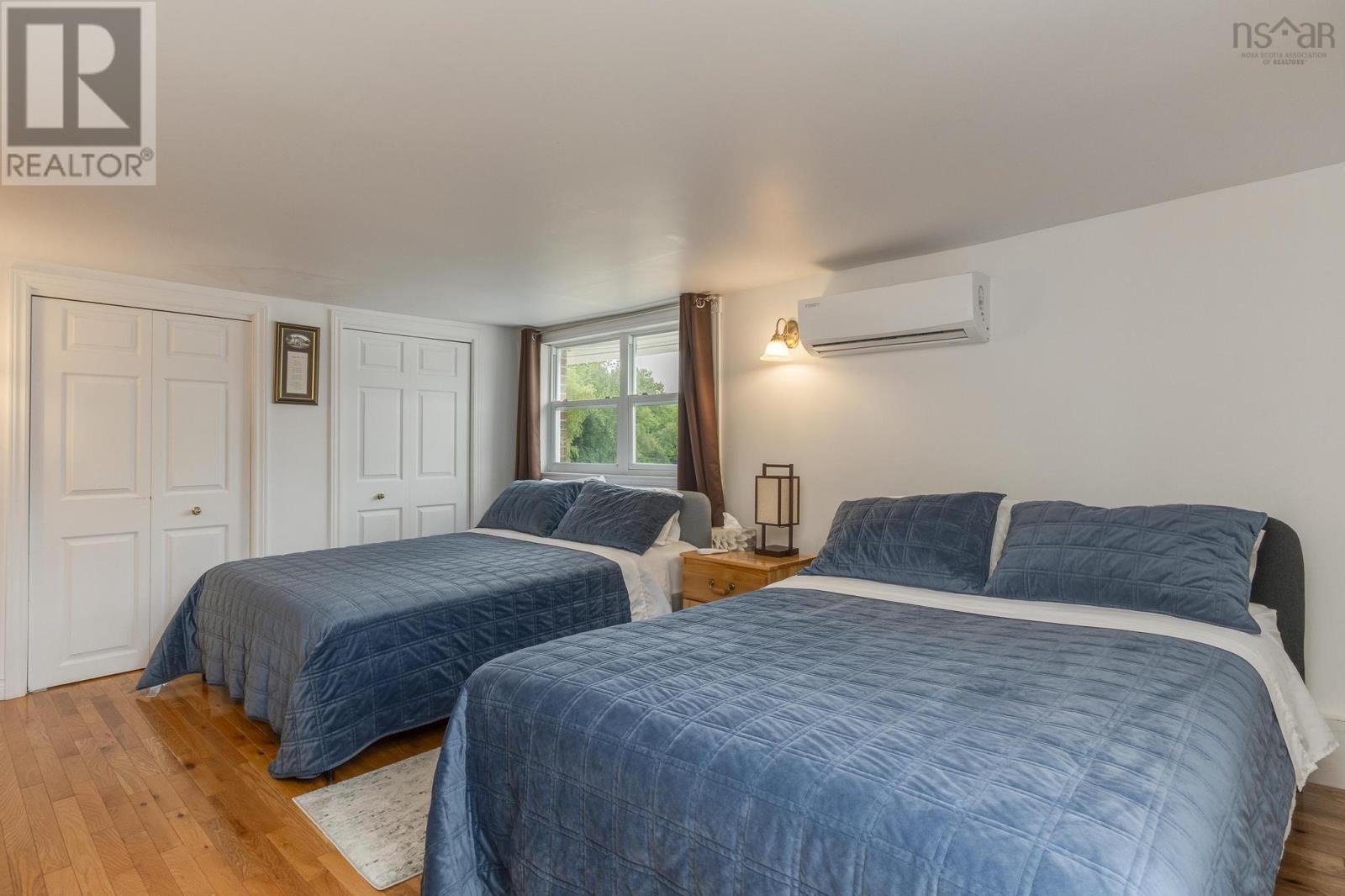 Property 36 of 47 of 359 Waverley Road