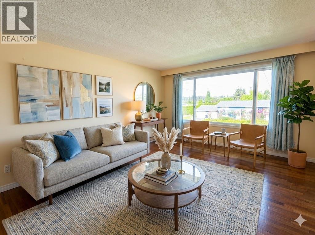 835 Camelia Road, Kelowna