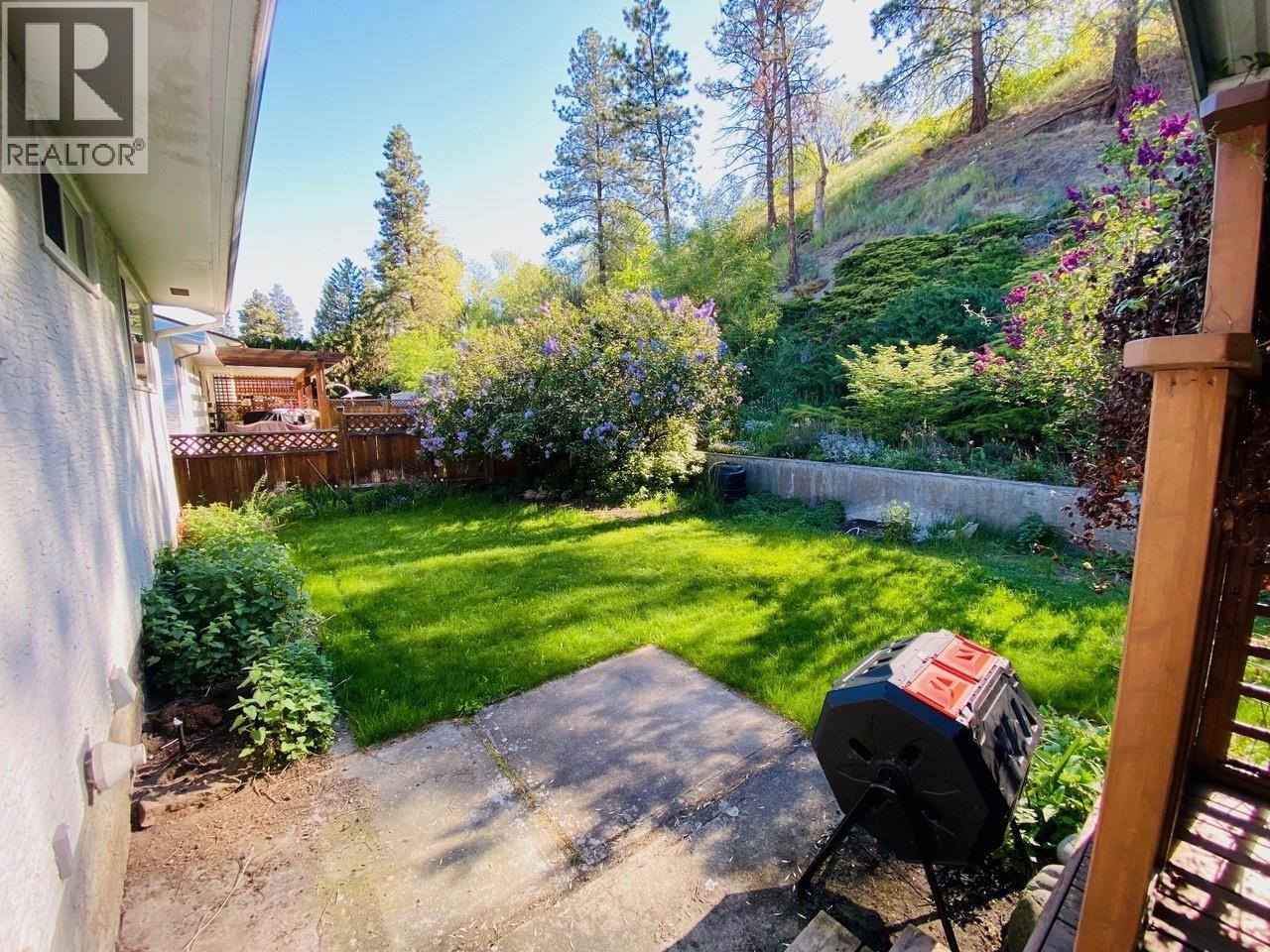 835 Camelia Road, Kelowna