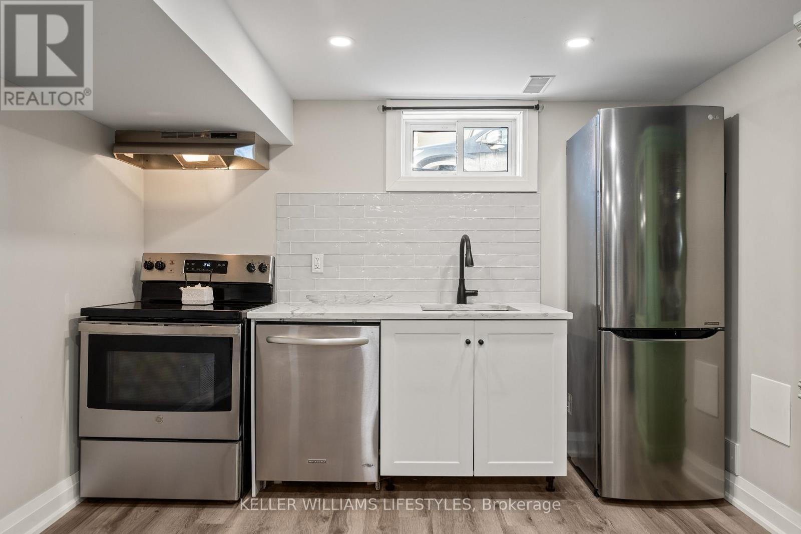 23 STORMONT DRIVE - 23