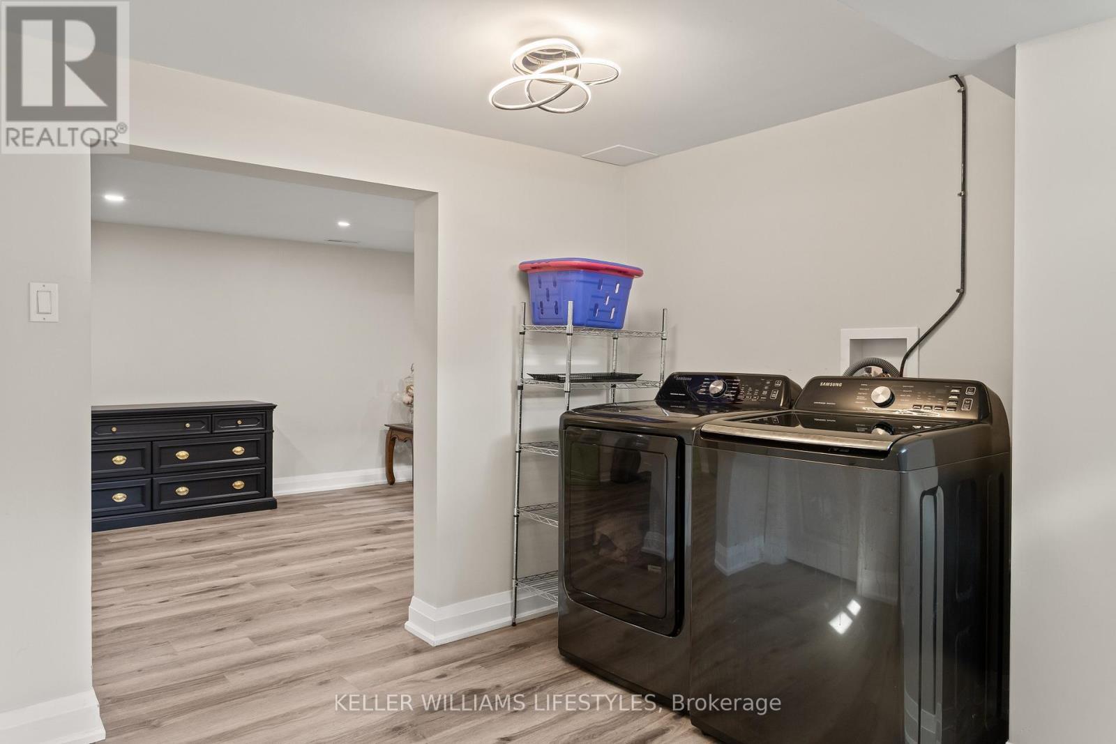 23 STORMONT DRIVE - 24