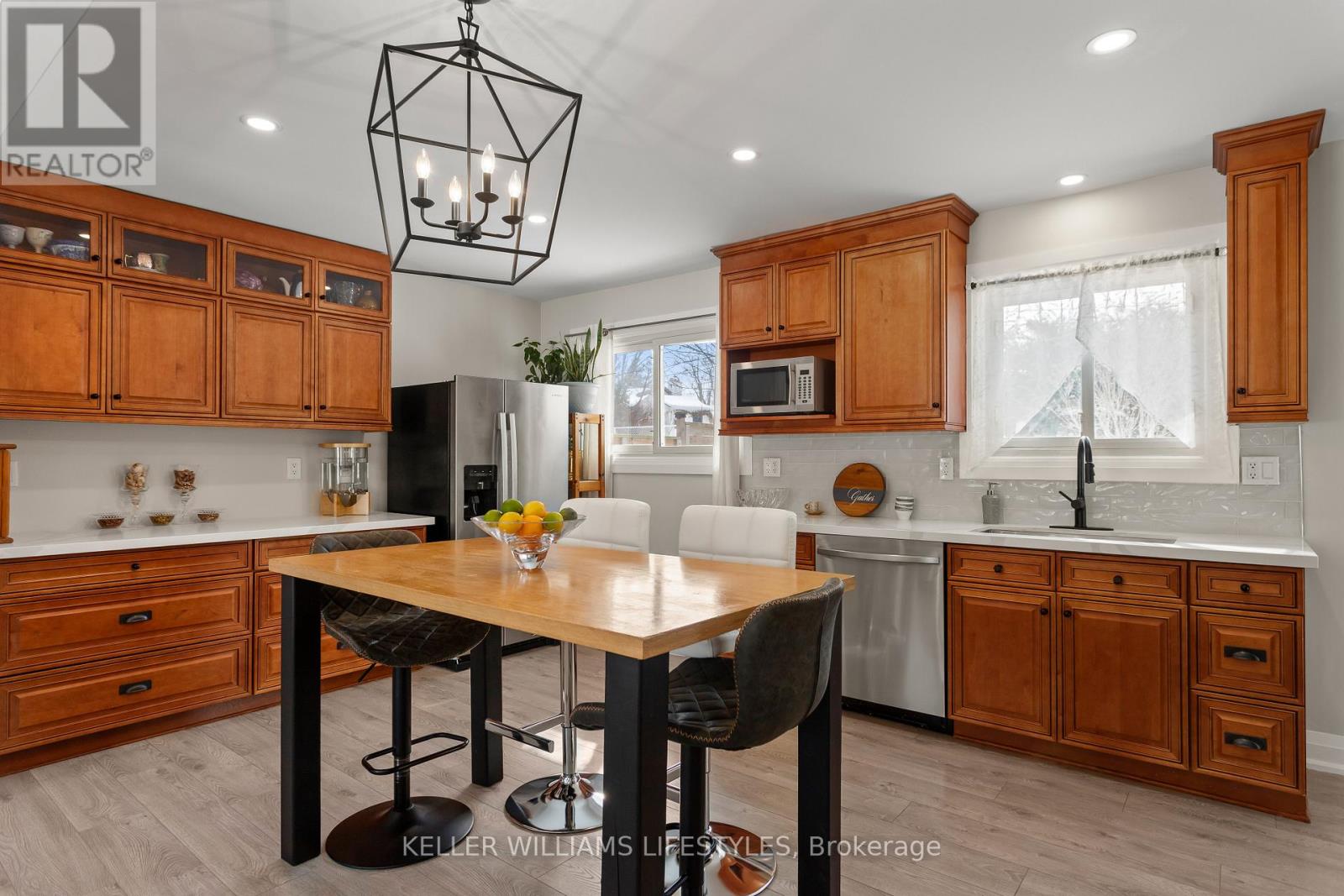 23 STORMONT DRIVE - 8