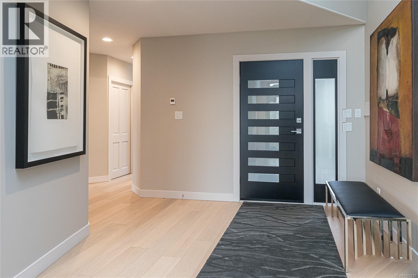 1126 HIGHVIEW PL - 4