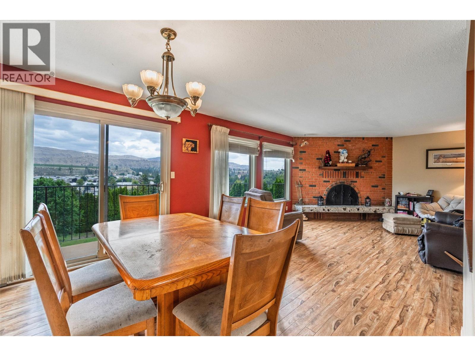 6563 Mountainview Drive - 6