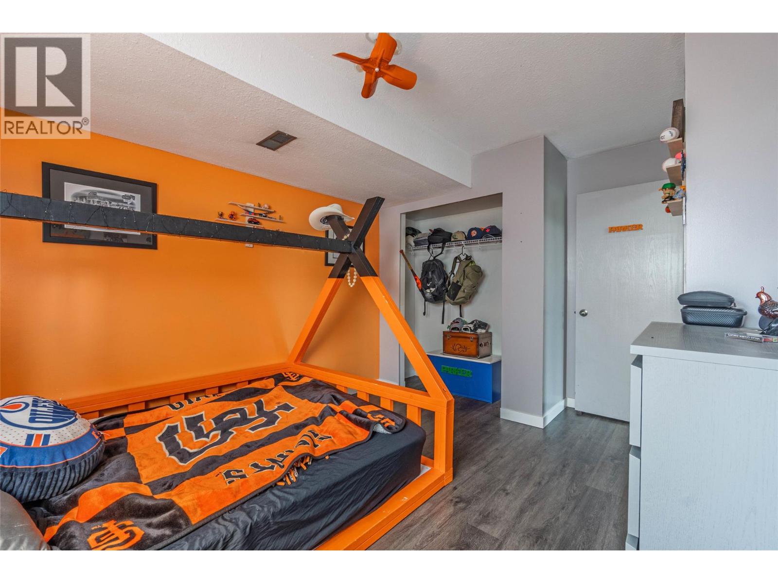 6563 Mountainview Drive - 21