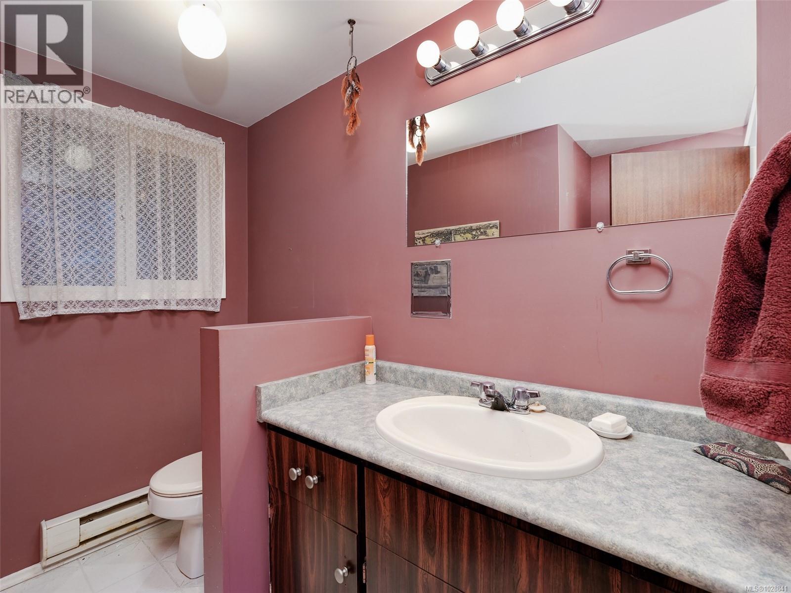 2713 Sheringham Point Rd, Sooke