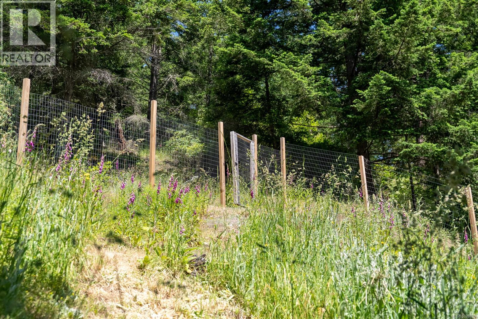  9907 Gowlland Point Road, Pender Island