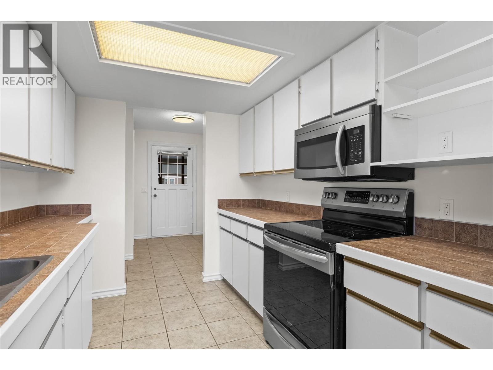 #209 4340B Beach Avenue - 14