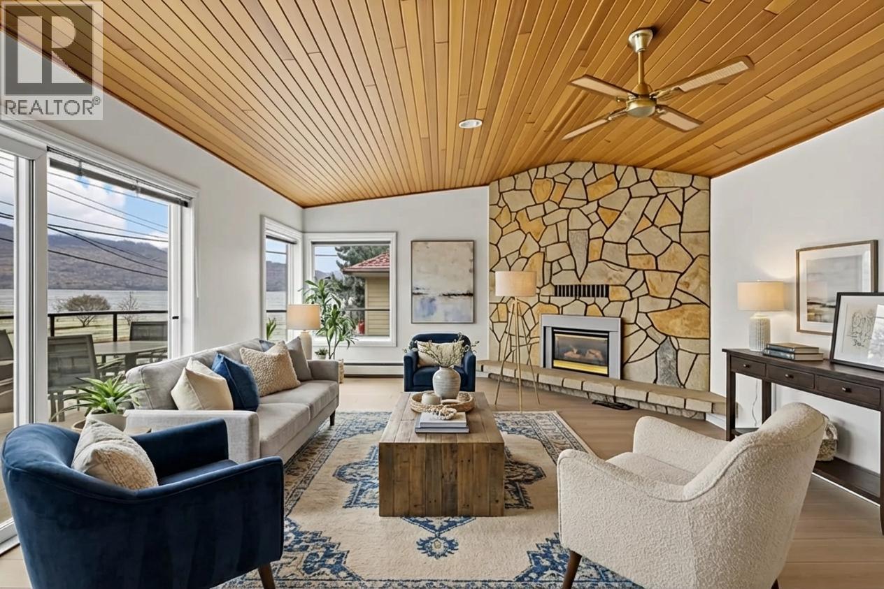 4340B Beach Avenue Unit# 209, Peachland