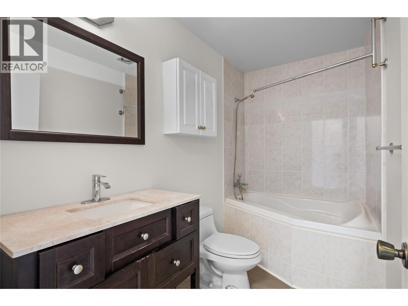 #209 4340B Beach Avenue - 31