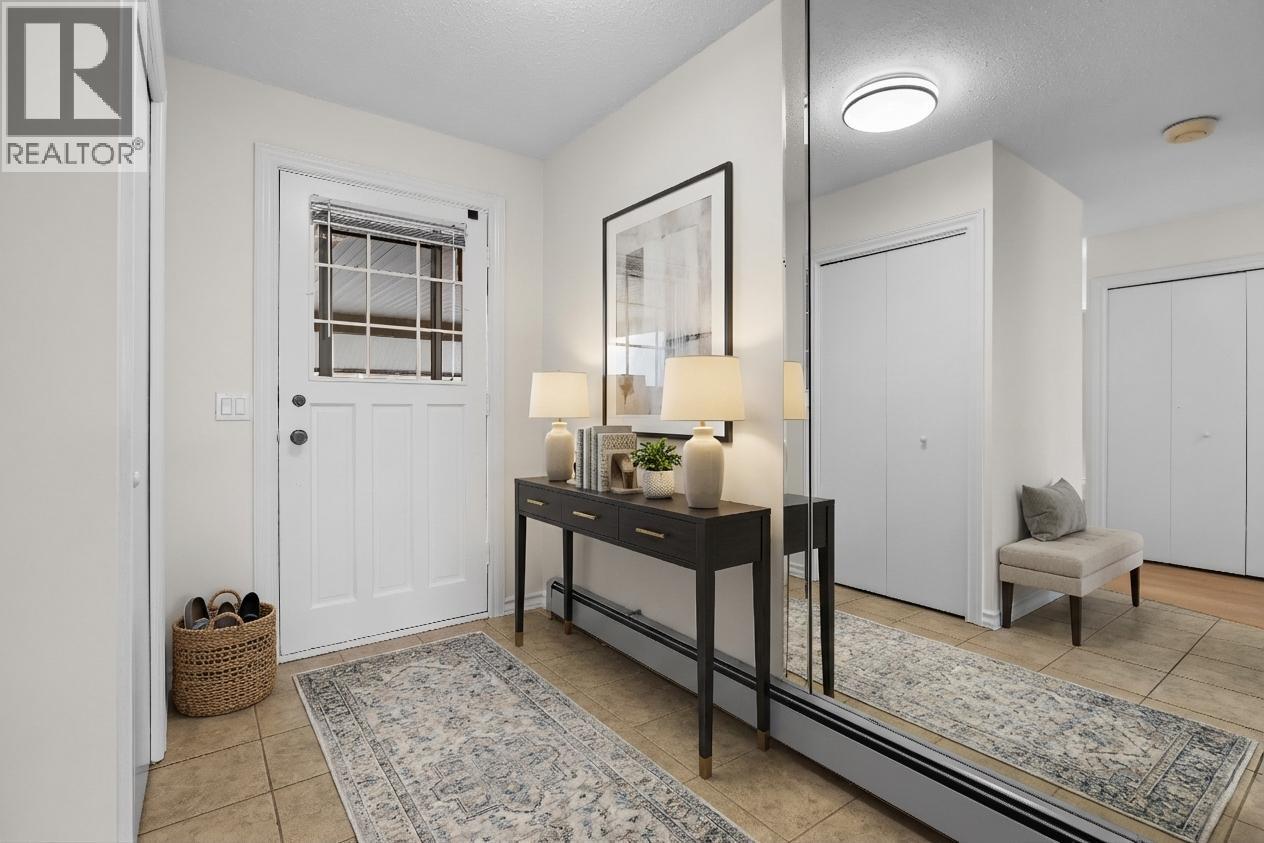 #209 4340B Beach Avenue - 6