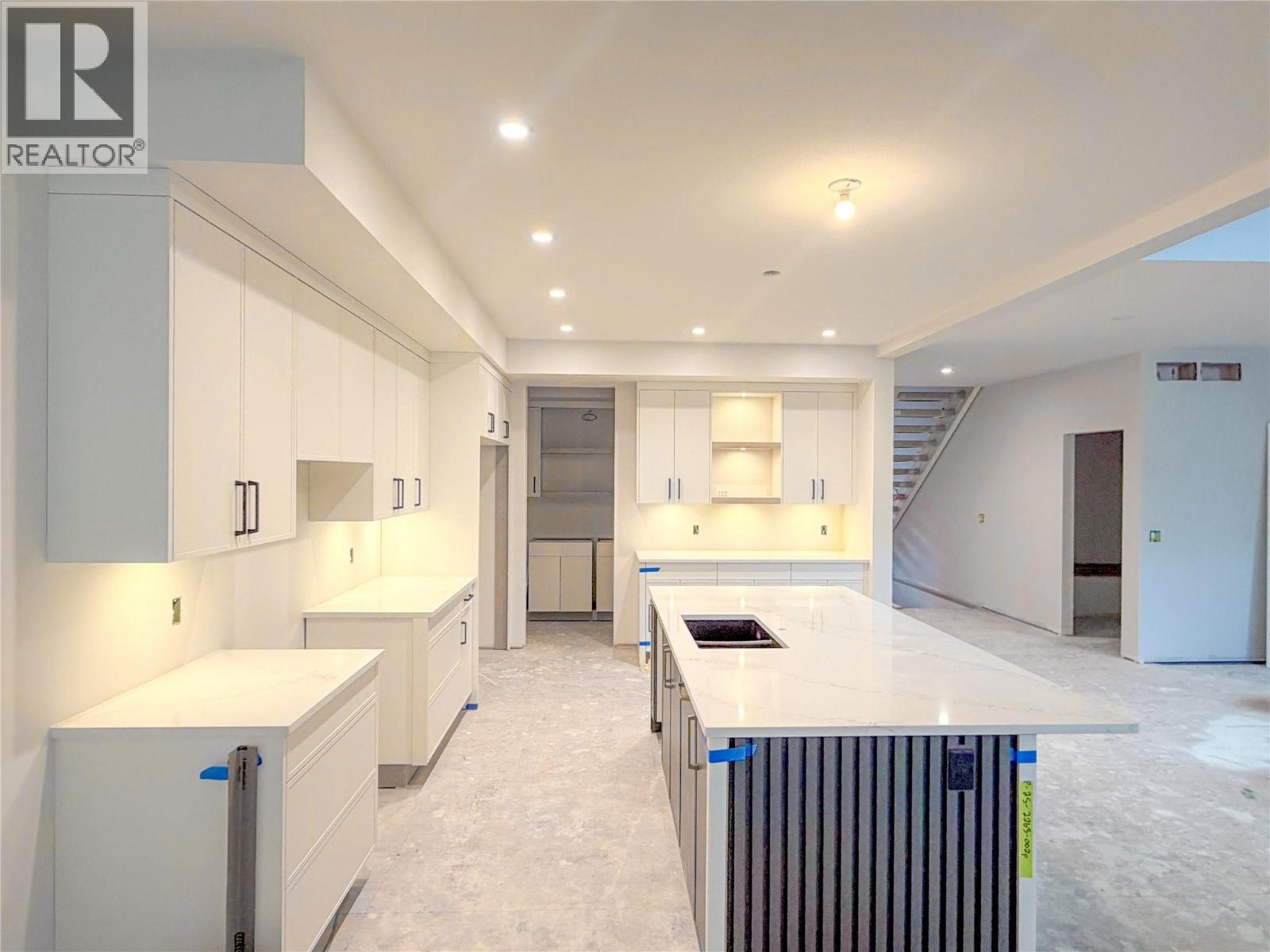 1531 Olive Pond Place, Kelowna