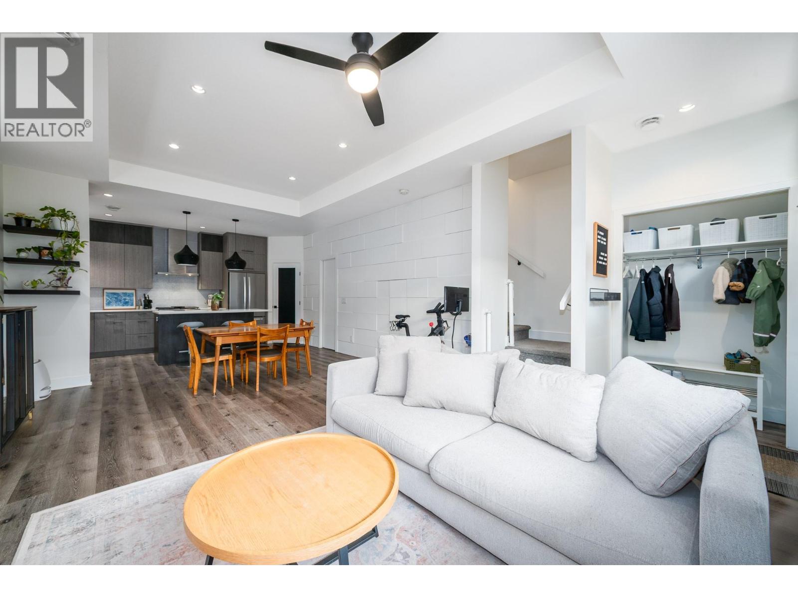 4 805 Burne Avenue, Kelowna