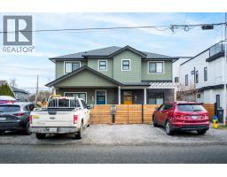 4 805 Burne Avenue, Kelowna