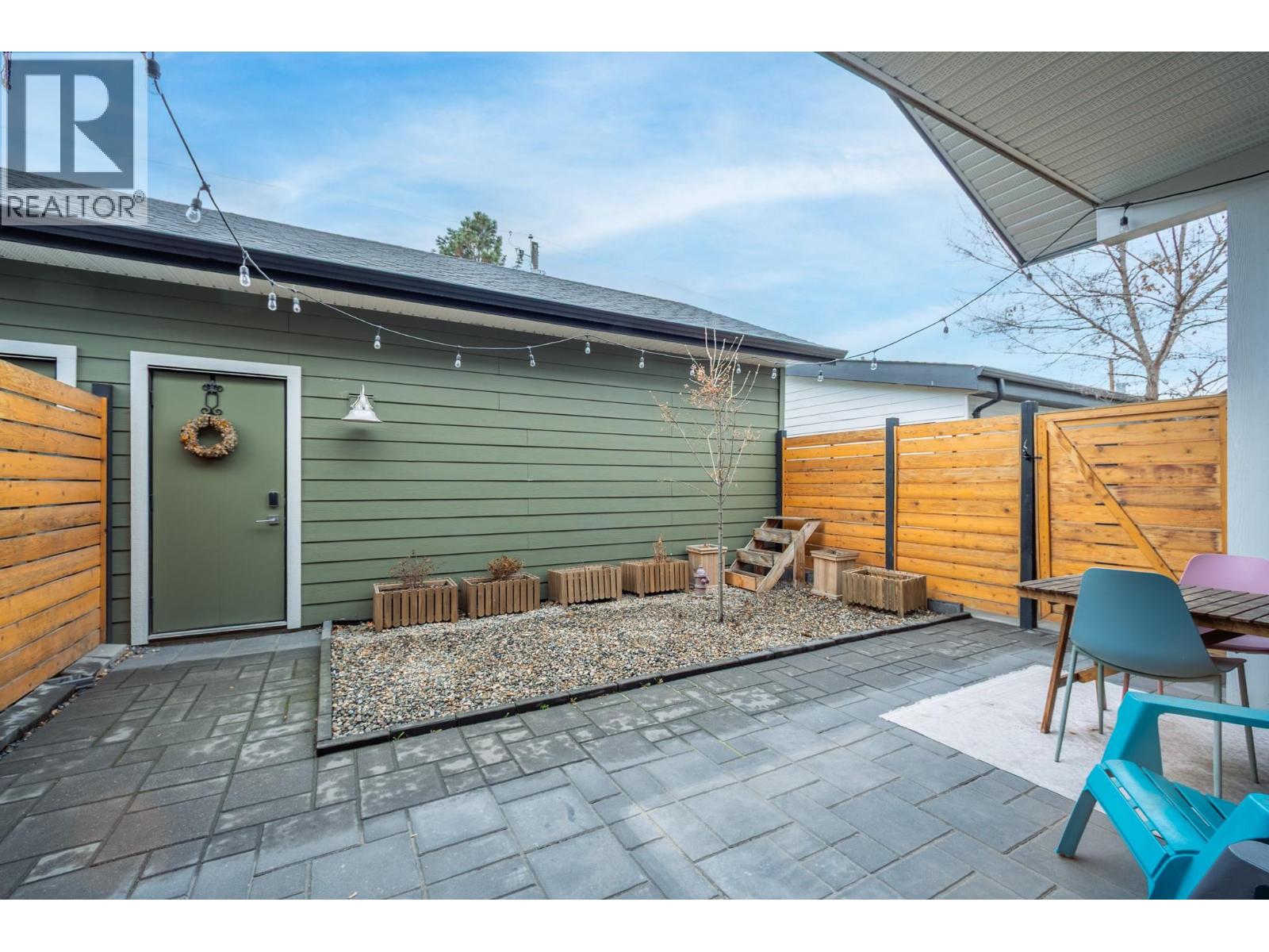 4 805 Burne Avenue, Kelowna