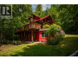 1506 Highway 31a, New Denver, BC V0G1S0 Photo 10
