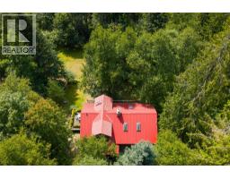 1506 Highway 31a, New Denver, BC V0G1S0 Photo 42
