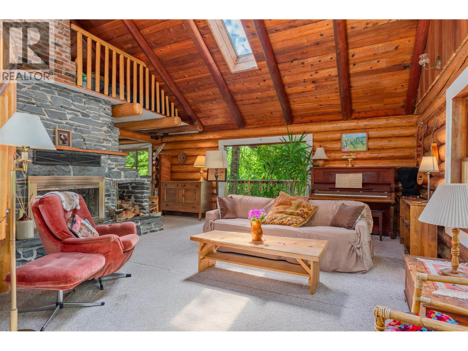 1506 Highway 31A, New Denver