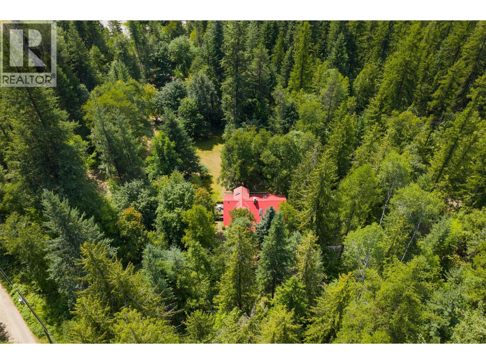 1506 Highway 31A, New Denver