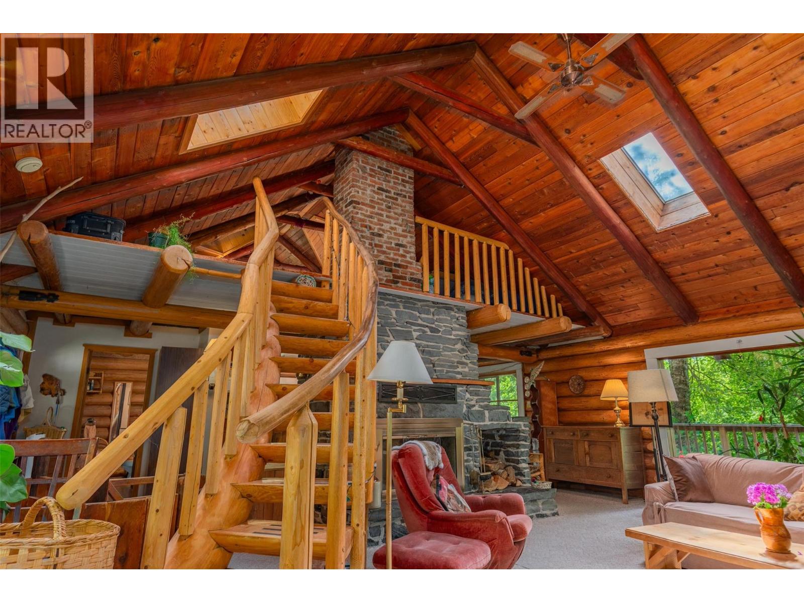 1506 Highway 31A, New Denver