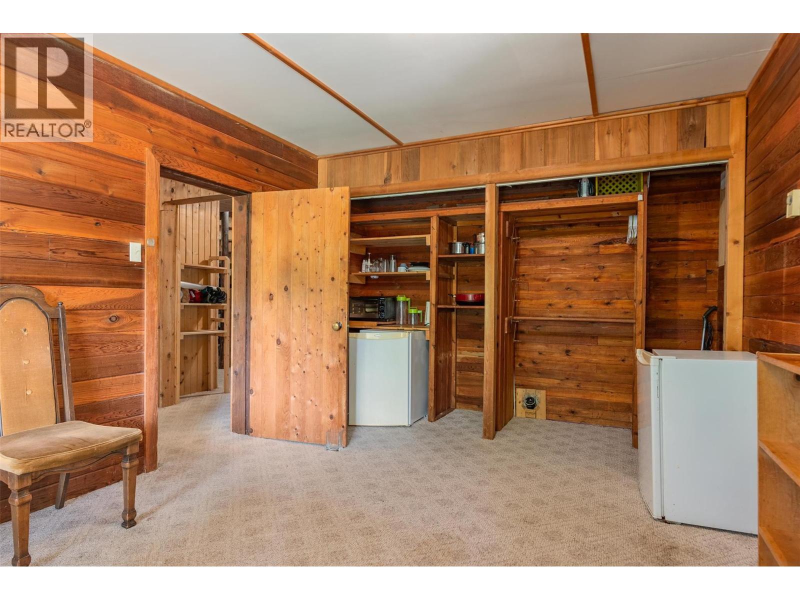 1506 Highway 31A, New Denver