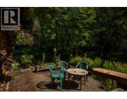 1506 Highway 31a, New Denver, BC V0G1S0 Photo 11
