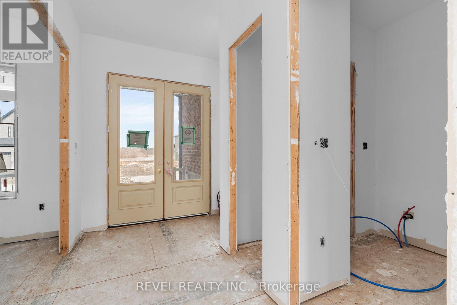 57 WOOD CRESCENT - 5