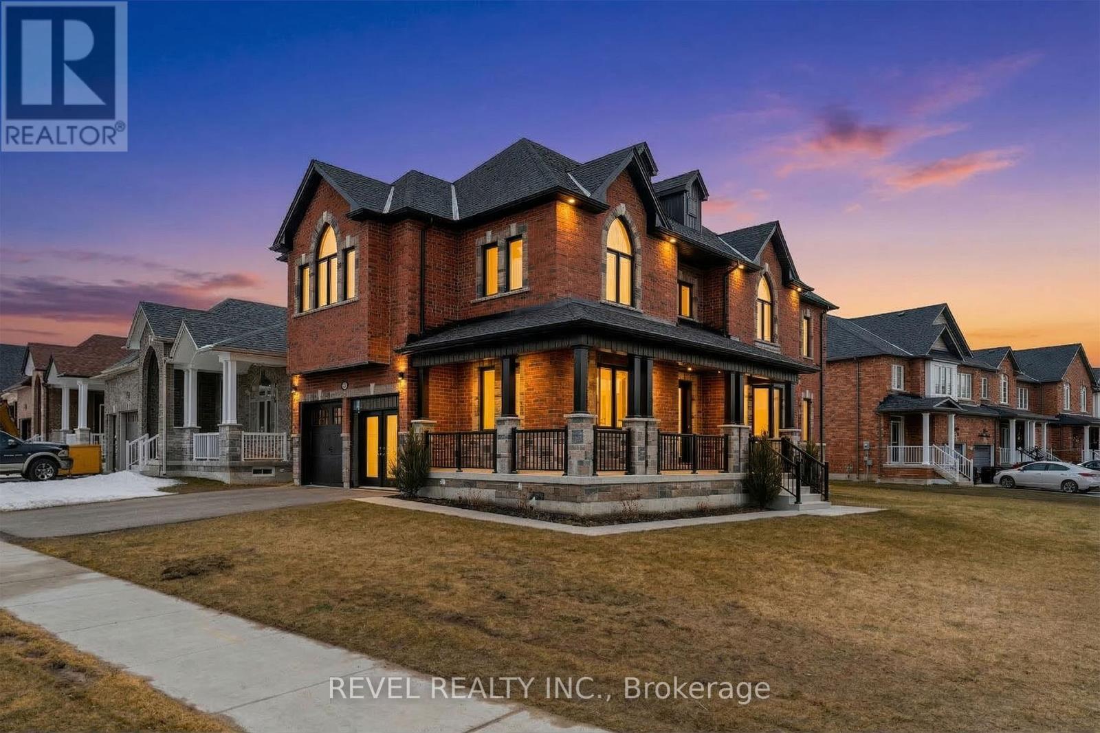 51 WOOD CRESCENT - 1