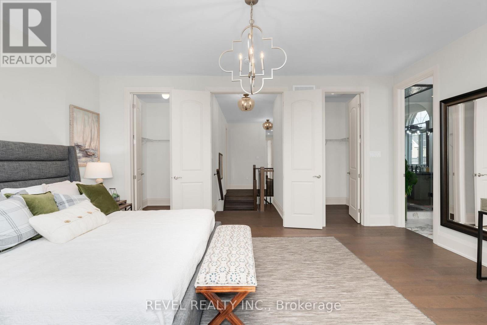 51 WOOD CRESCENT - 28