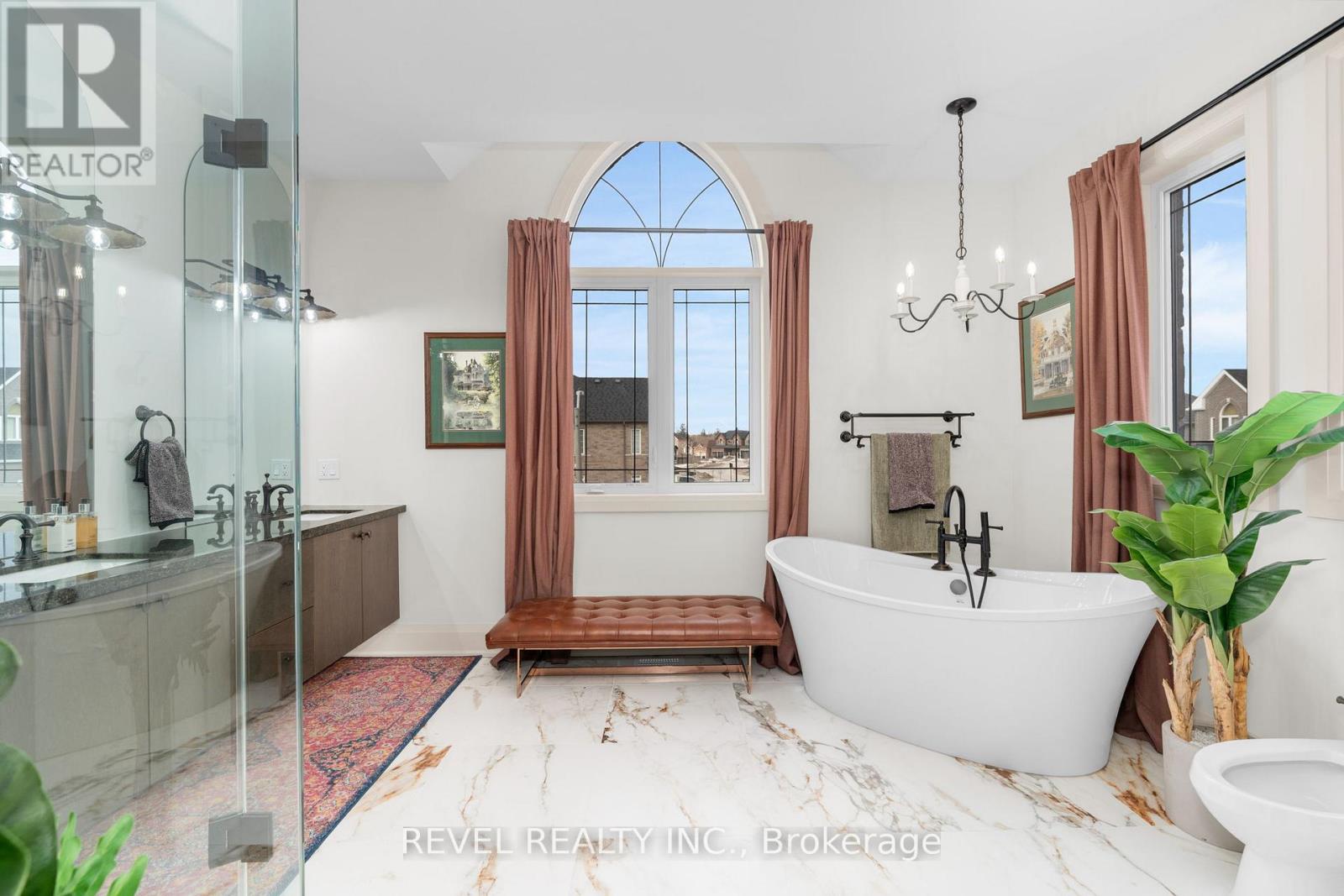 51 WOOD CRESCENT - 29