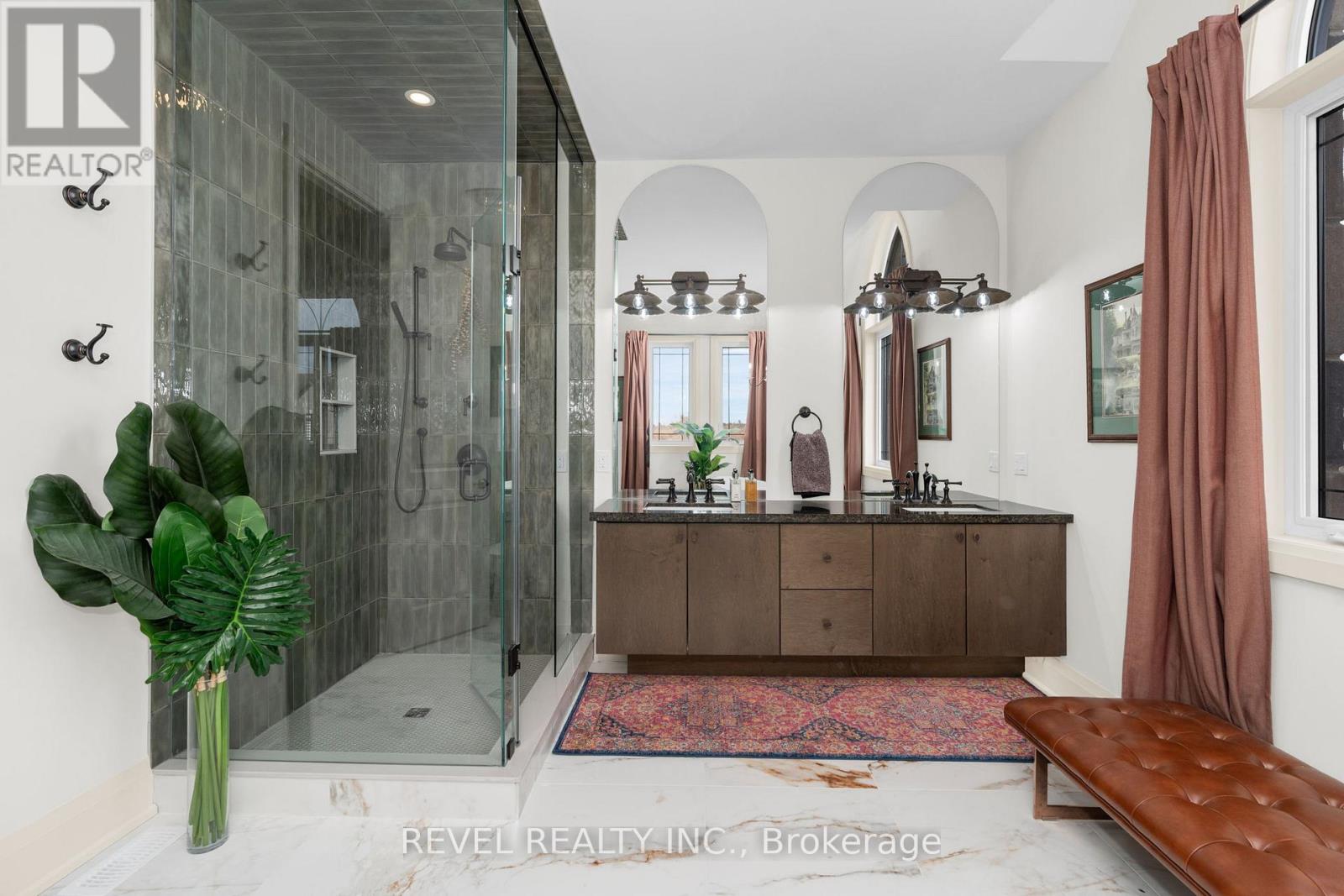 51 WOOD CRESCENT - 30