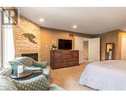 223 Briar Hill Crescent, Hamilton, ON L9G3M9 Photo 22