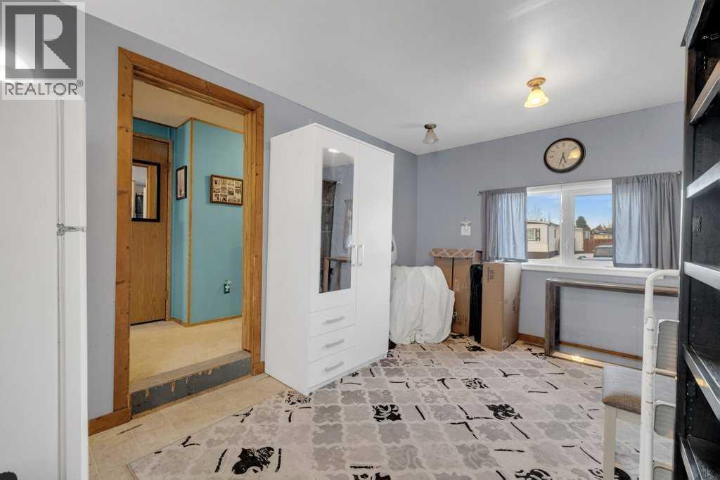 7050 Gray Drive, Red Deer